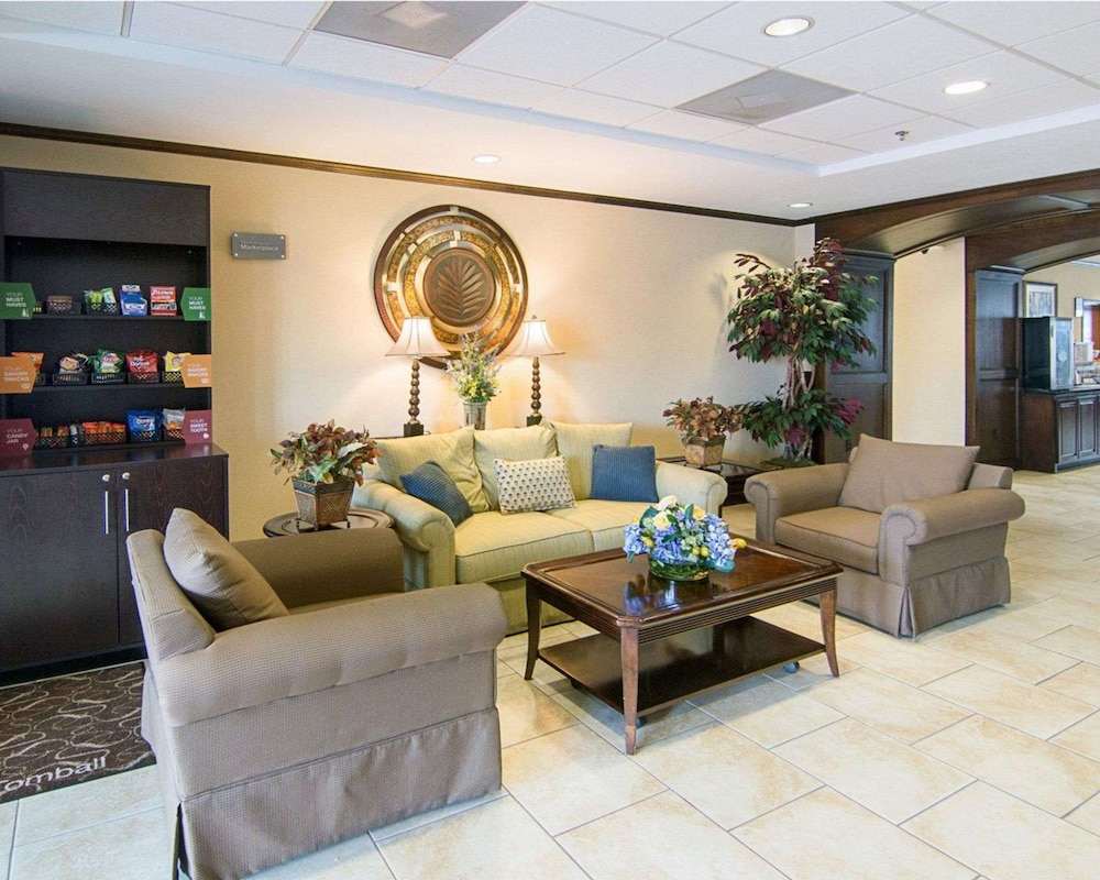 Comfort Suites Tomball Medical Center, TX 42/57
