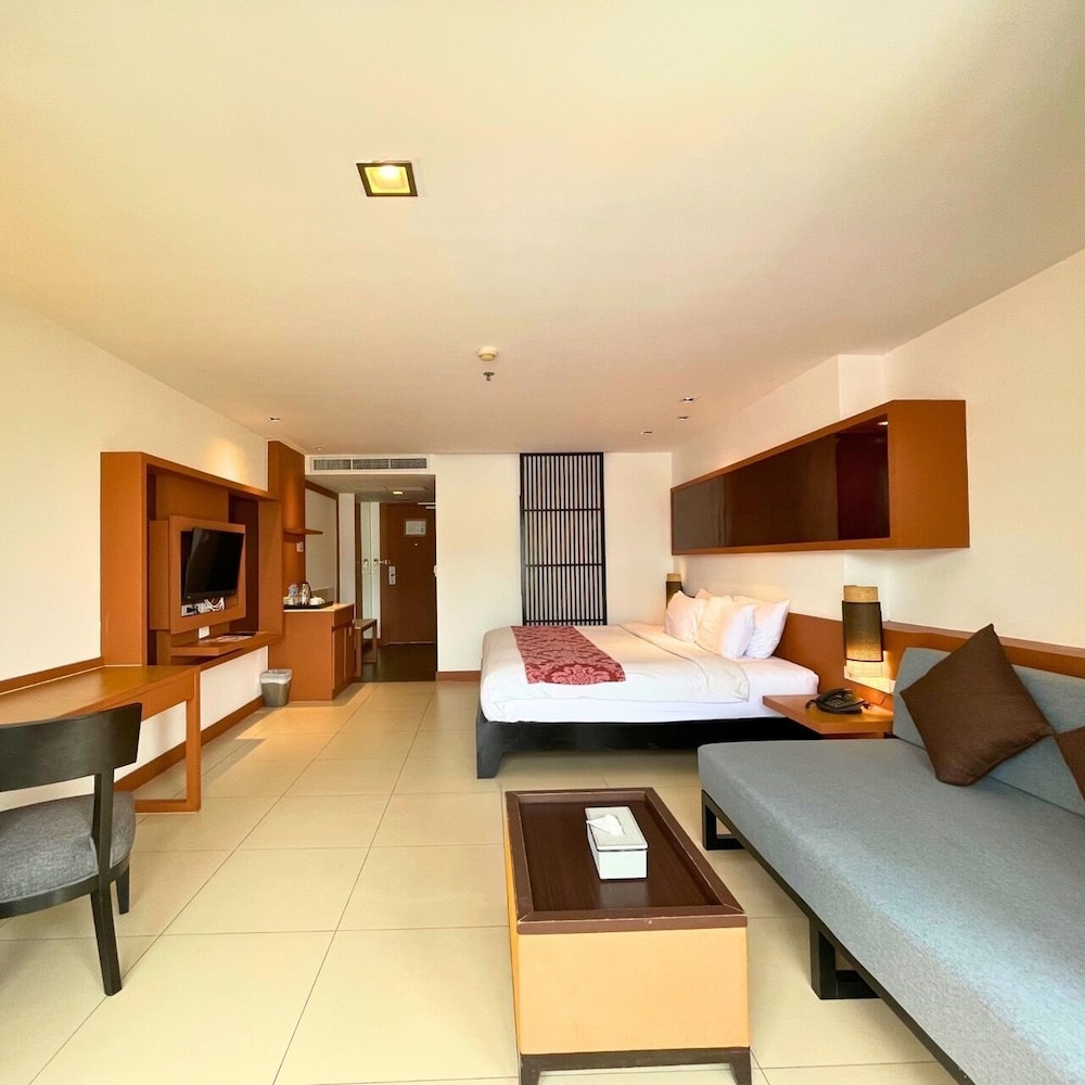 Ashlee Hub Hotel Patong 29/66