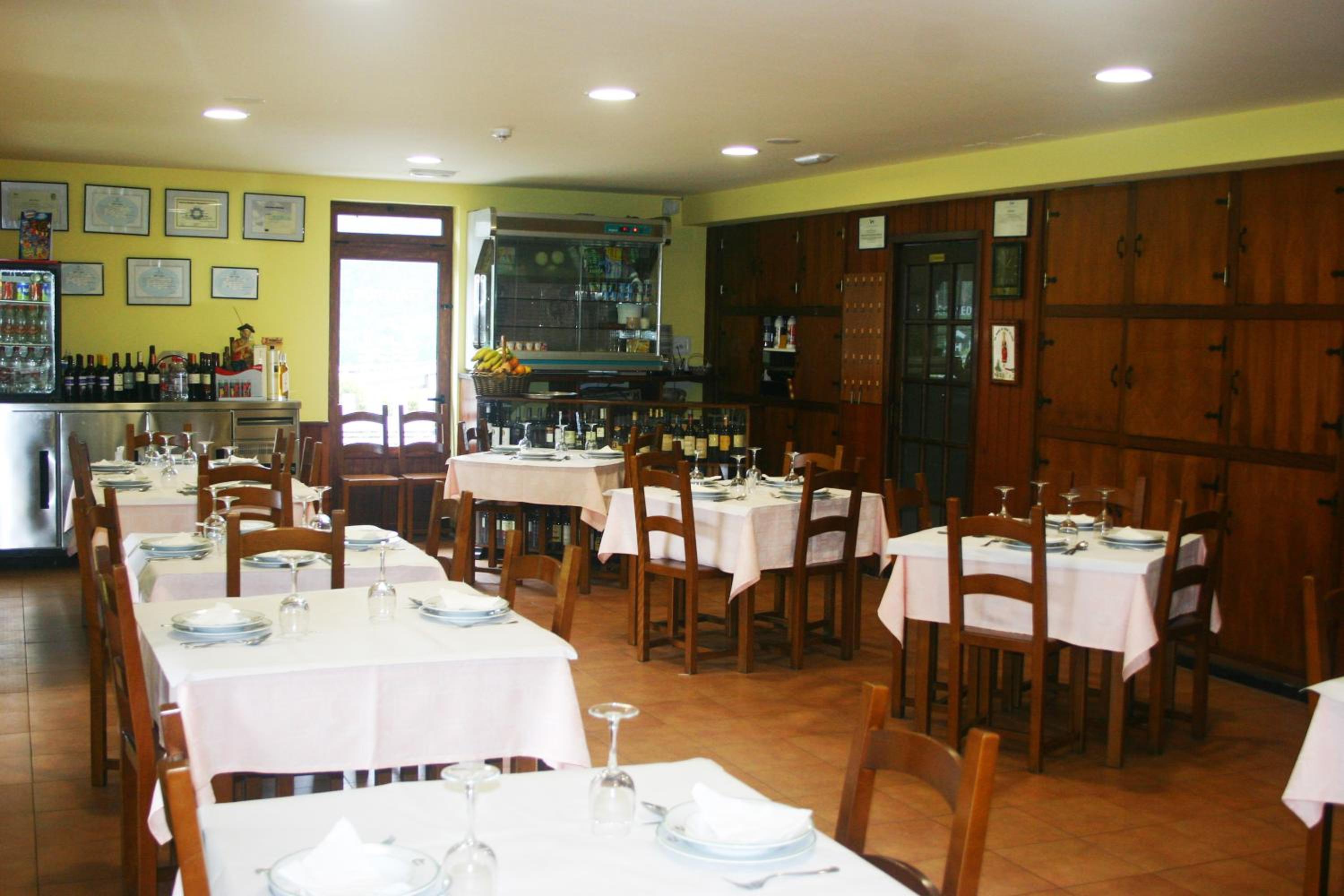 Hotel Restaurante Canero 20/37