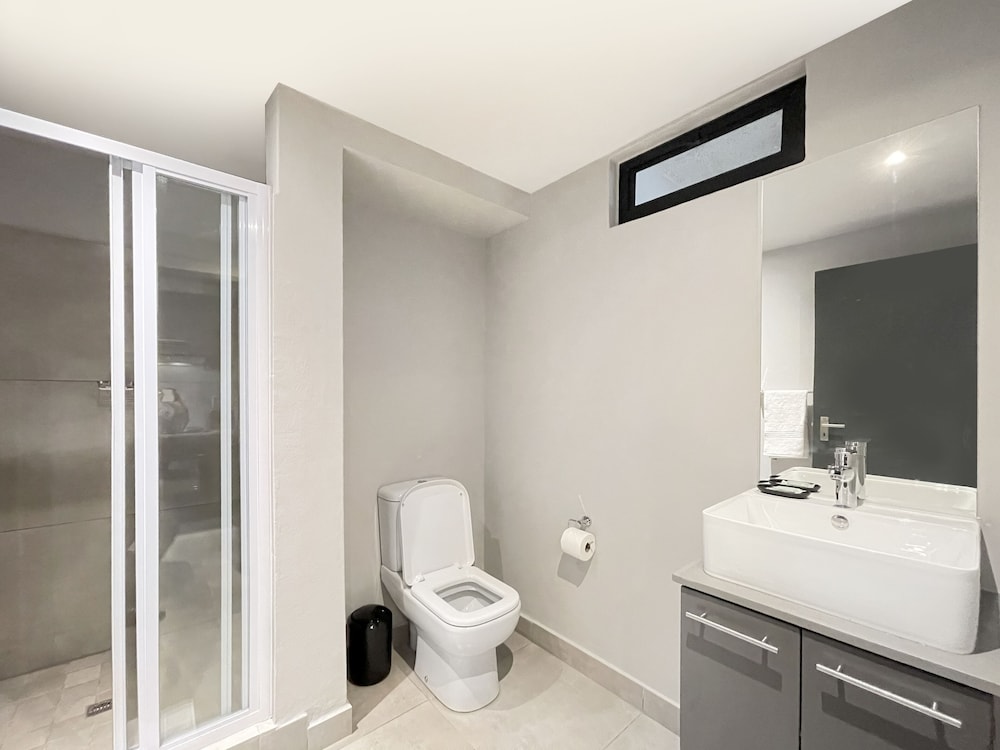 The Circa Aparthotel by Totalstay 42/45