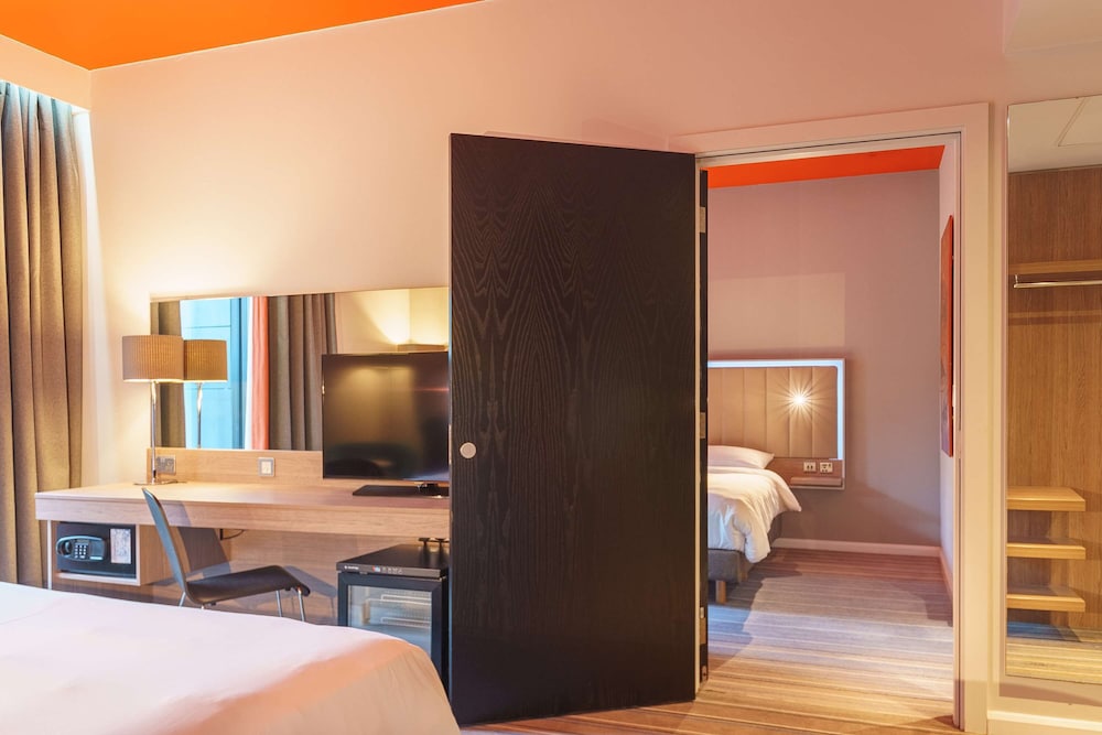 Radisson Hotel Manchester City Centre, A Verified Net Zero Hotel 31/91