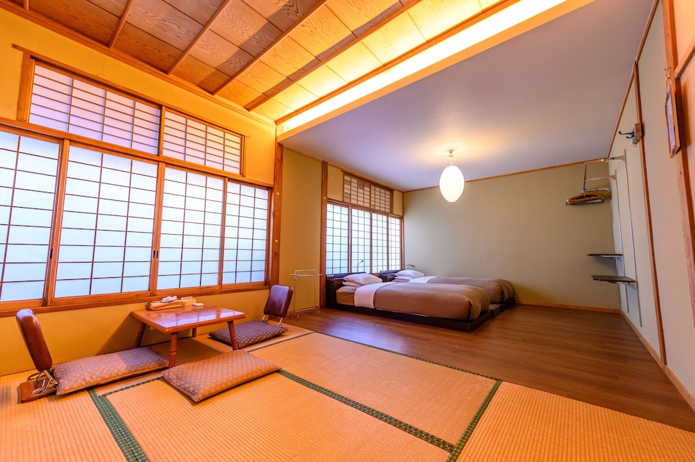 Aibiya (ex High Quality Hostel AIBIYA) 6/31