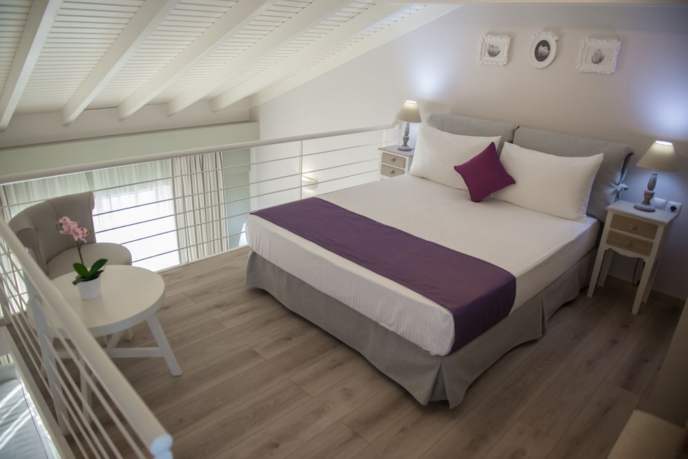 Maisonette, Superior, Double Bed, Sofa