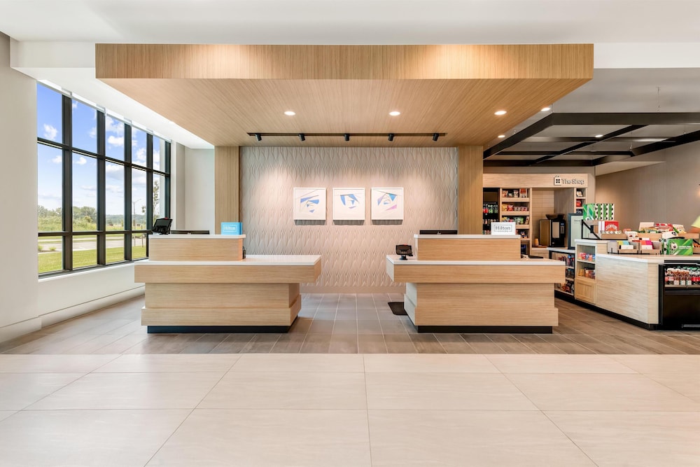 Hilton Garden Inn Kansas City Riverside 8/50