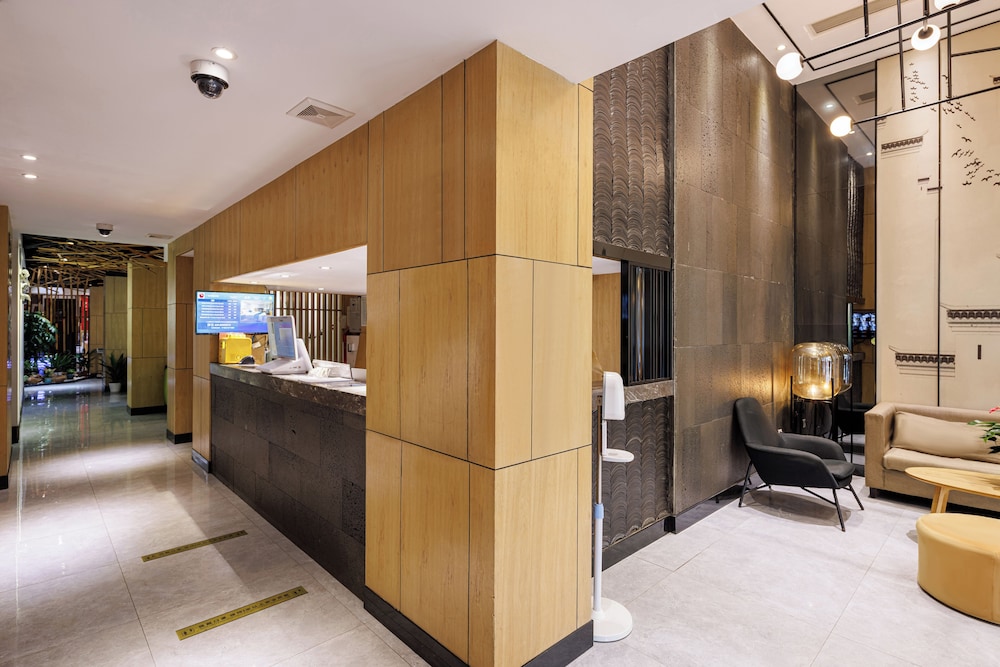 Guangzhou Hongcheng Hotel 4/32