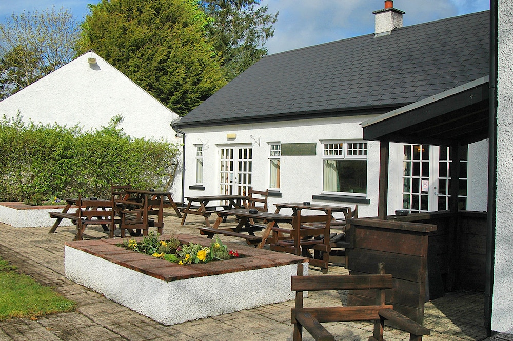 Brown Trout Golf and Country Inn 15/32