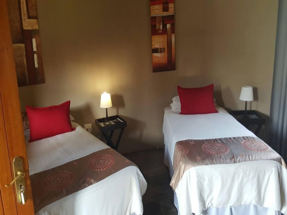 Lallapanzi Country Stay 5/24