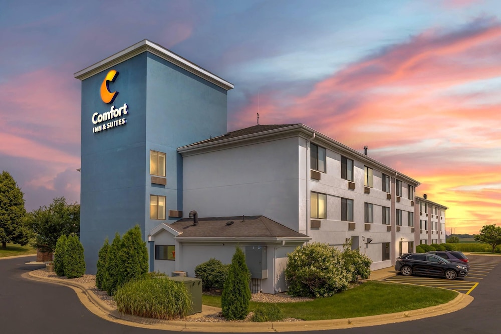Comfort Inn & Suites Rochester South Mayo Clinic 3/54
