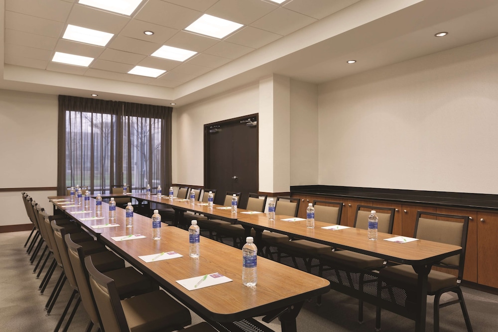 Hyatt Place Portland Airport At Cascade Station 45/54