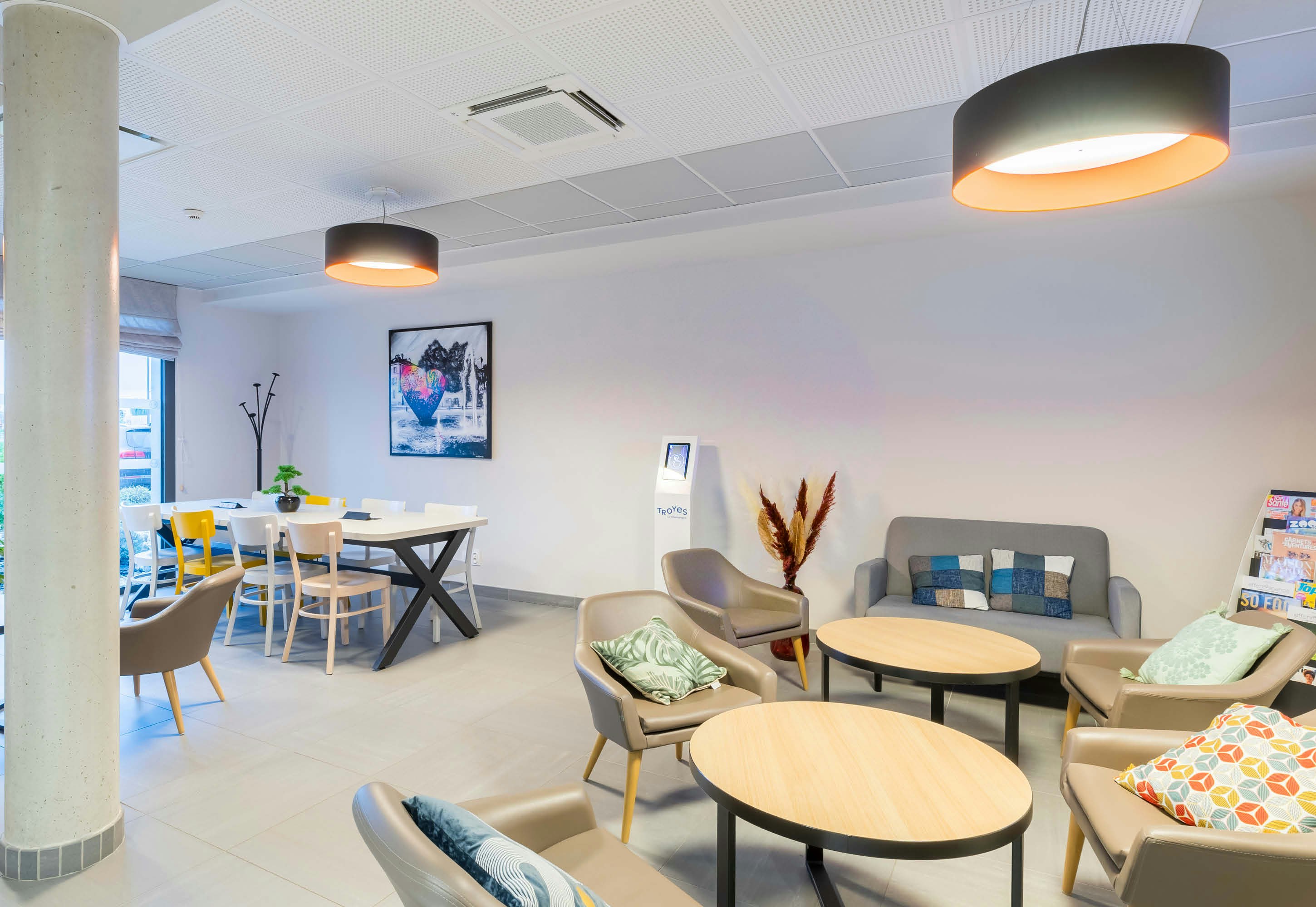 B&B Hotel Troyes Magasins d usine 12/26