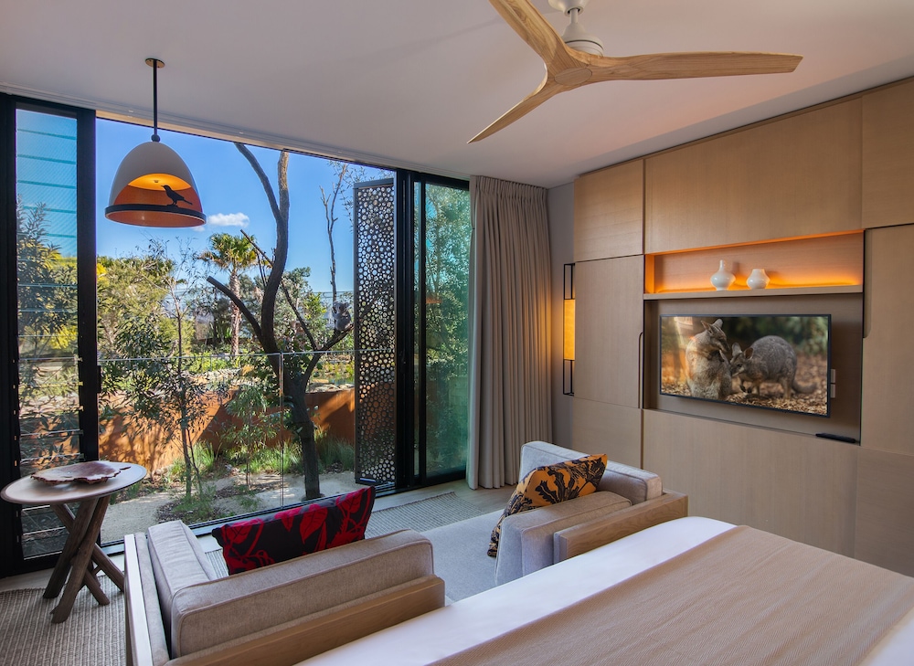 Room, Arrival View