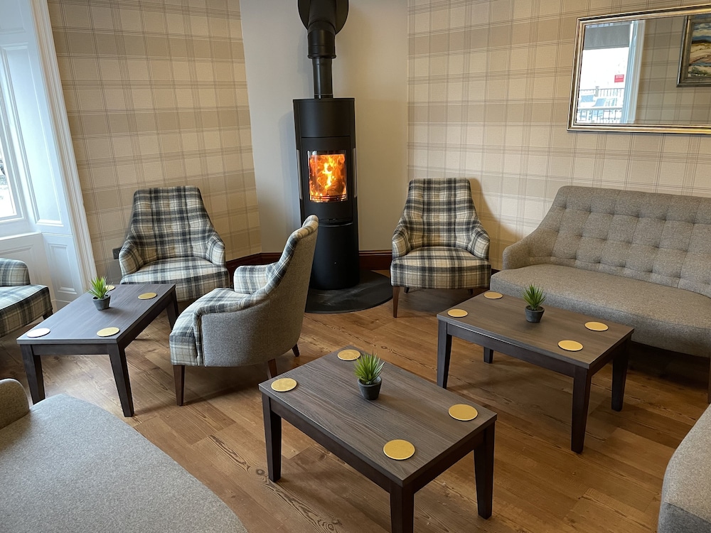 Fife Lodge 24/49