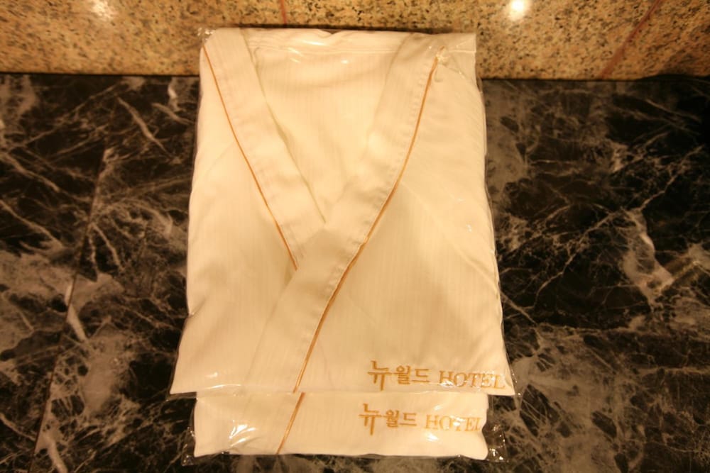 Hotel New World 37/49
