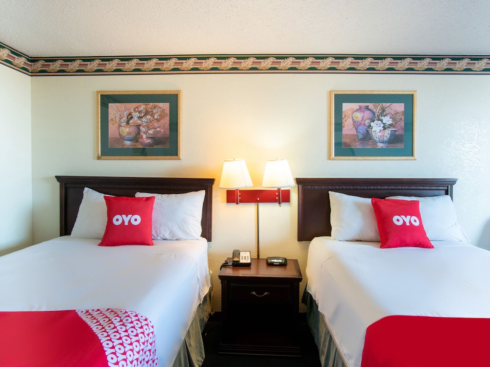 OYO Hotel Oklahoma City South I-35 and SE 29th 22/40