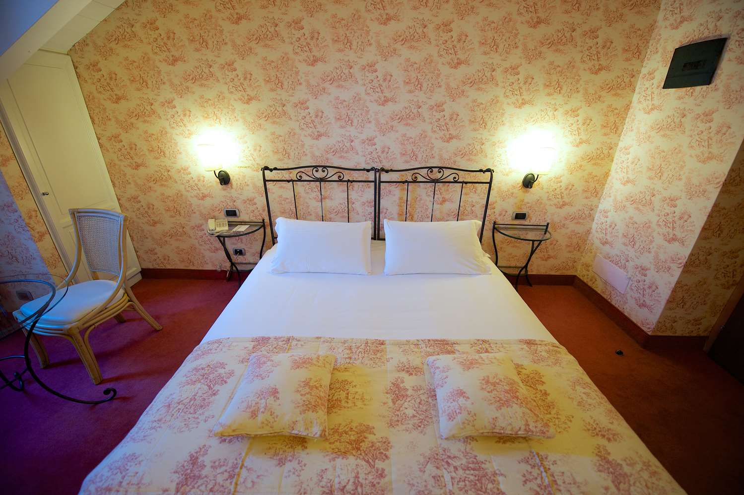 Best Western Crystal Palace Hotel 18/55