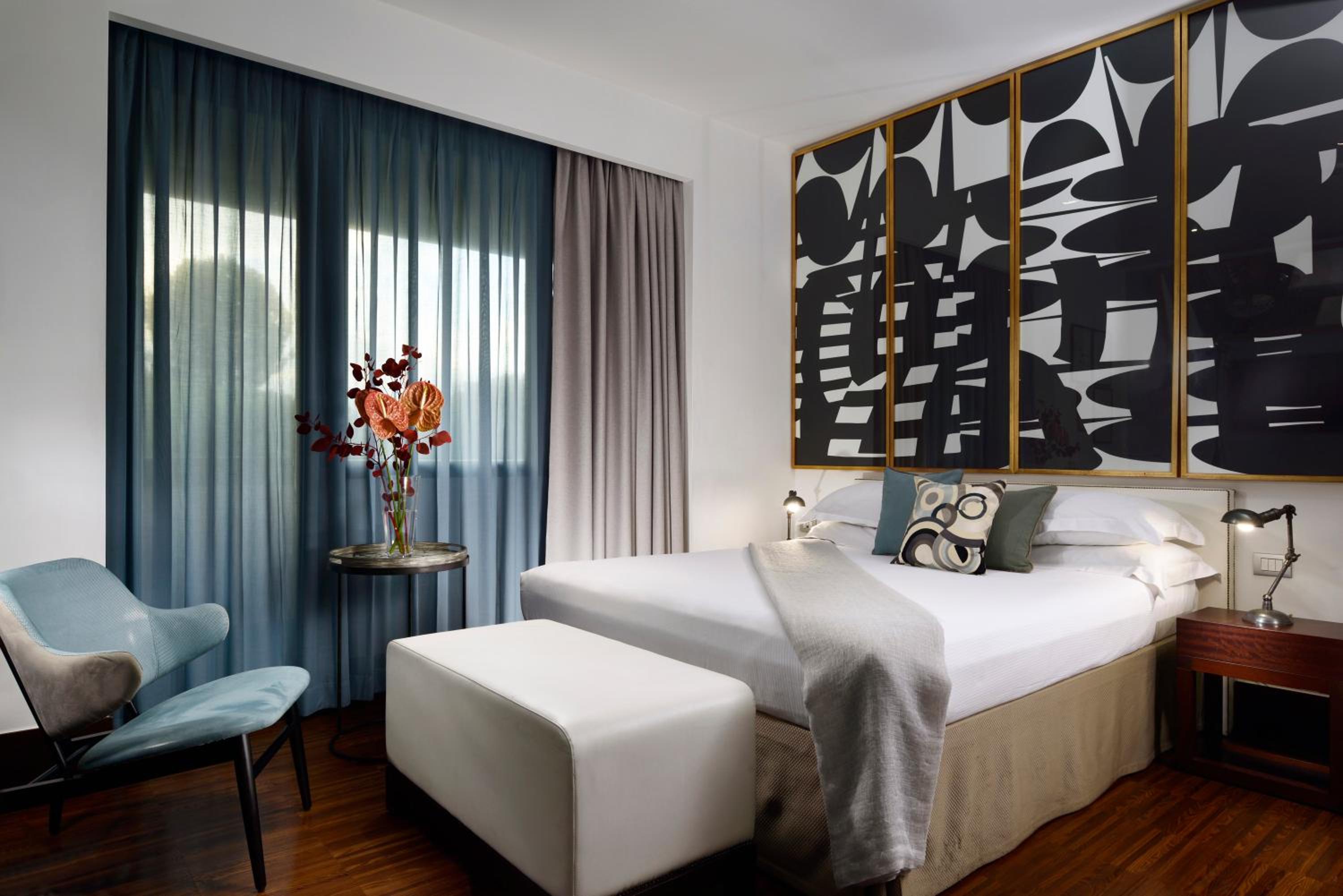 غرفة سوبيريور بسرير كينج، Pulitzer Hotel Rome 3/5