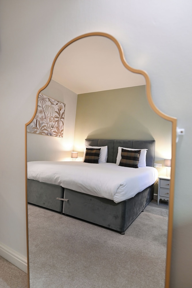 غرفة قياسية بسرير مزدوج، Stanton Manor Hotel 3/5