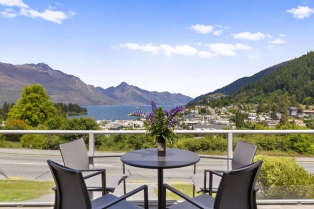 Queenstown House Boutique Bed and Breakfast and Apartments 43/50