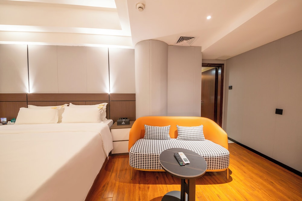 Zhuhai Jinguan Holiday Hotel 11/39