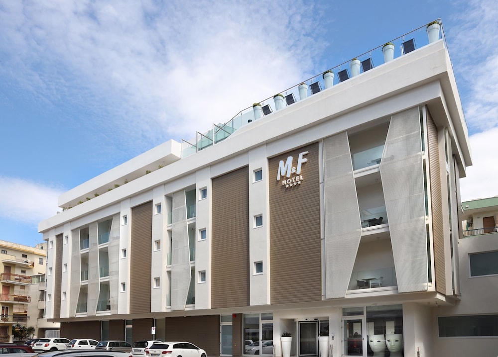 M F Hotel 3/72