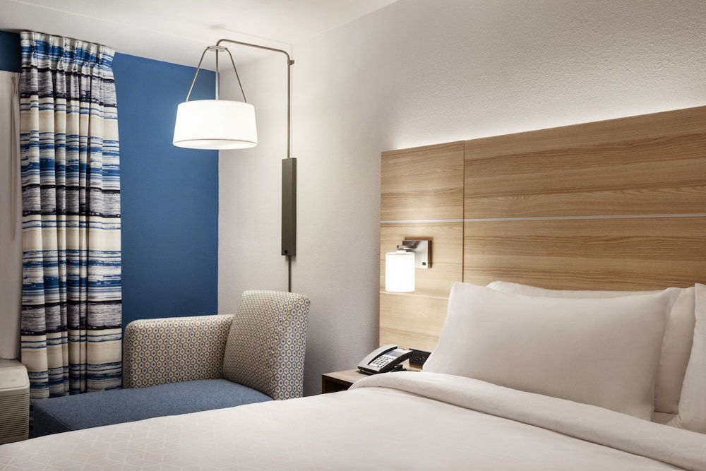 Holiday Inn Dumfries Quantico Center 27/42