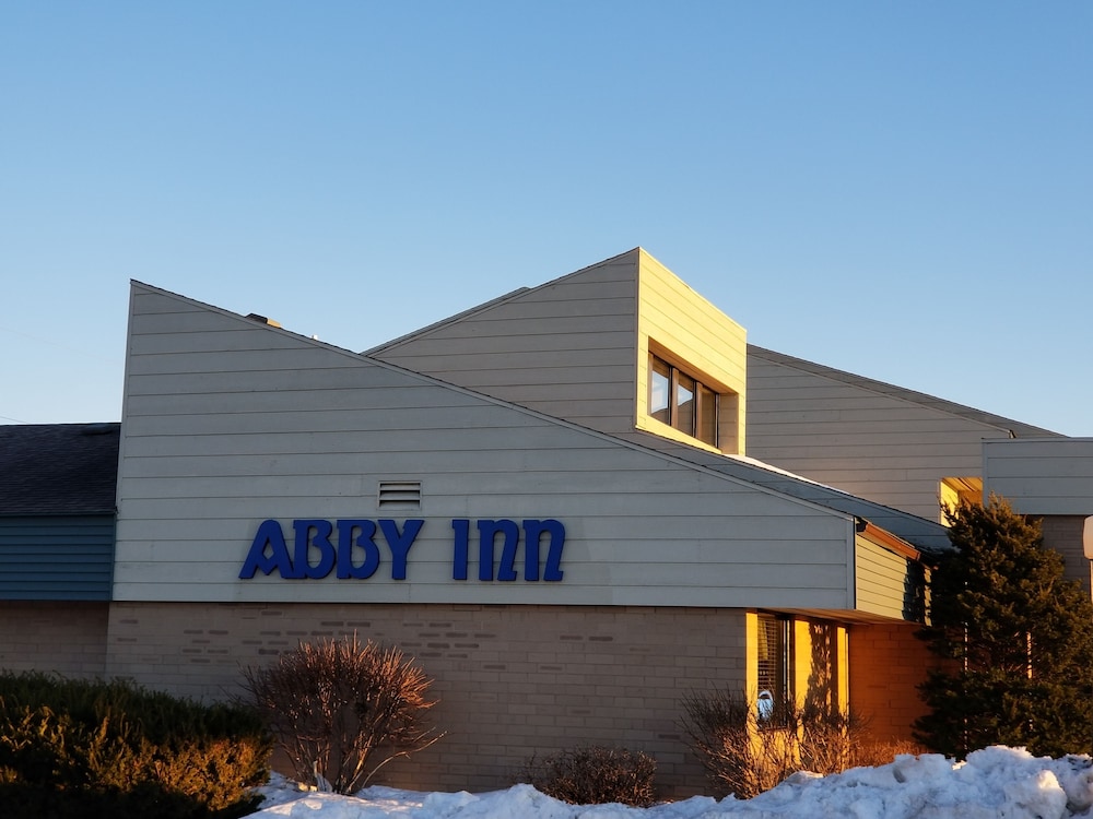 Abby Inn 1/44
