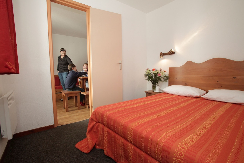 1 Bedroom, Apartment, Twin Beds, Bunk Bed, Trundle Bed