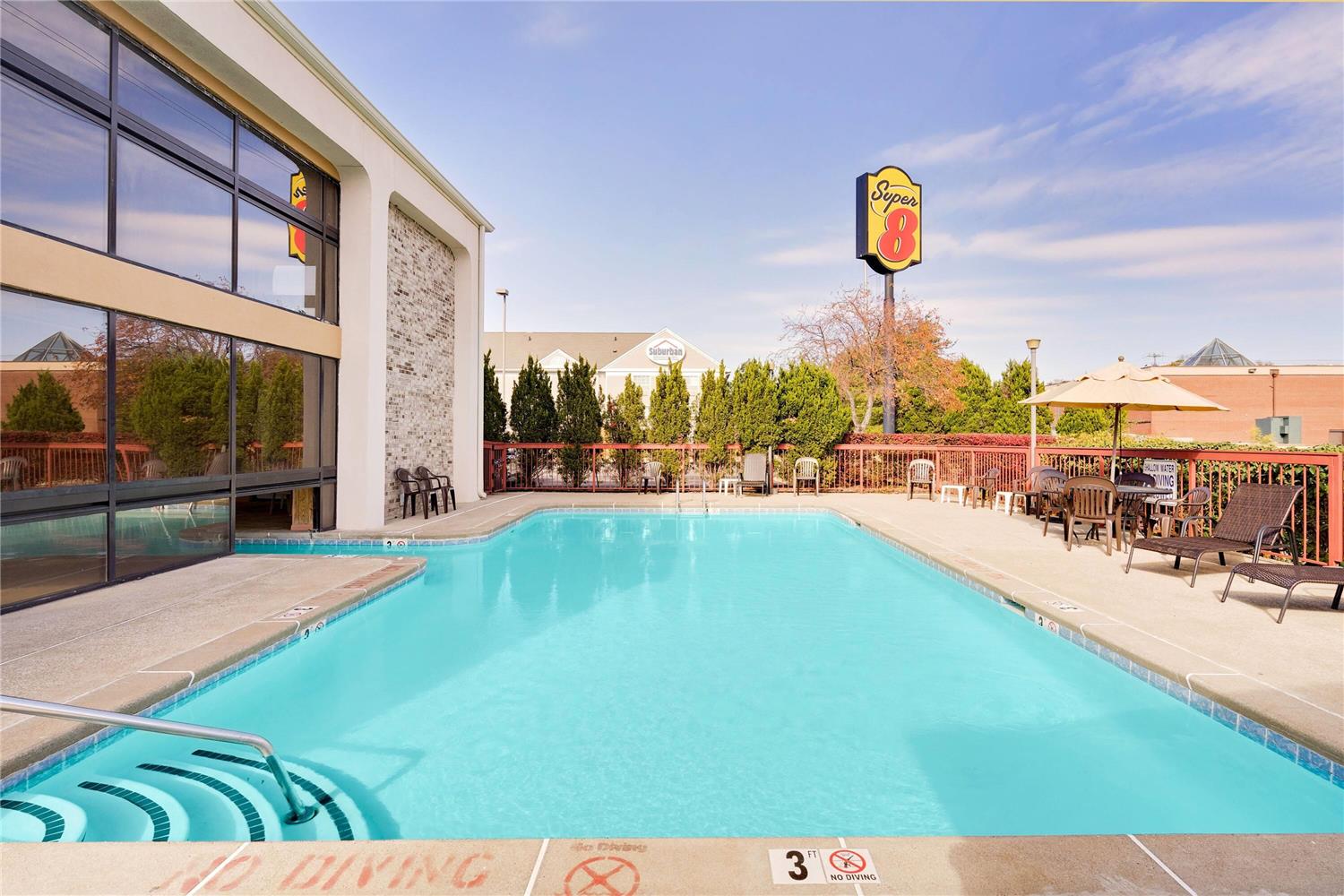 Super 8 By Wyndham Hermitage Nashville 5/9