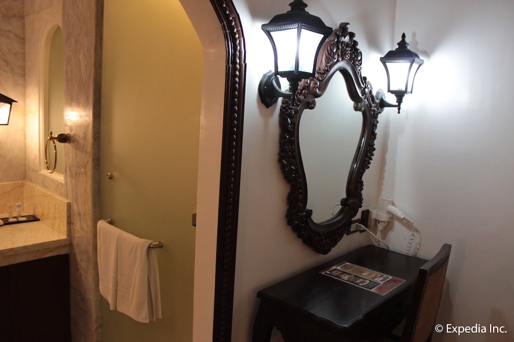 Hotel Luna Annex 32/50