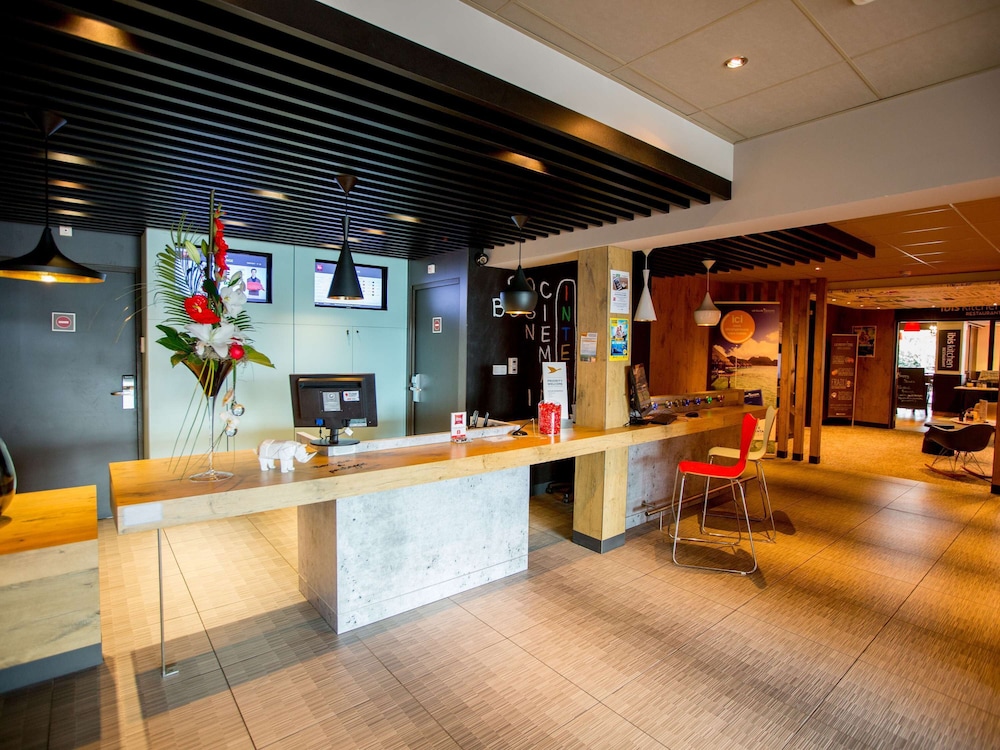 IBIS CHERBOURG LA GLACERIE 4/77