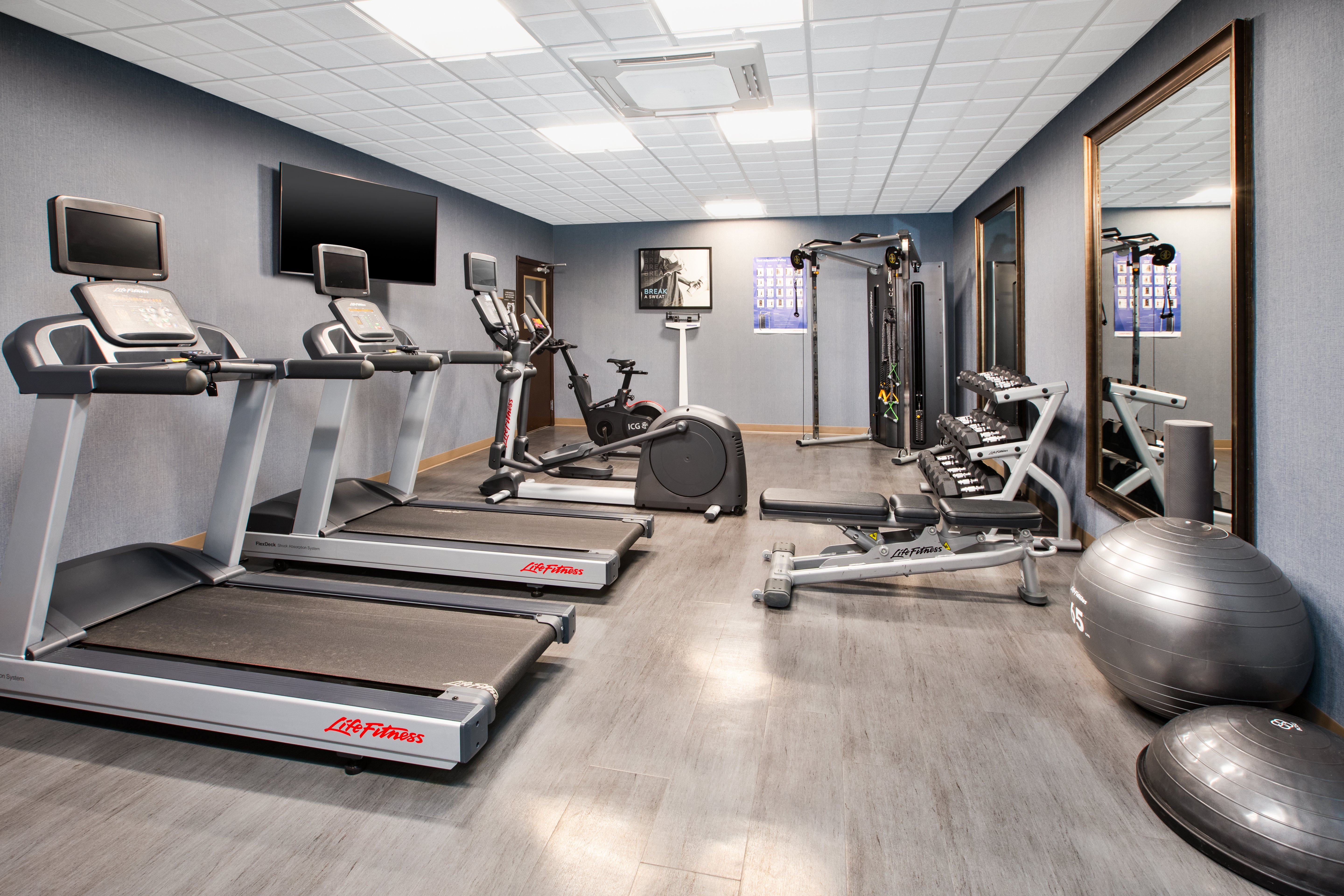 Staybridge Suites Bismarck 37/78