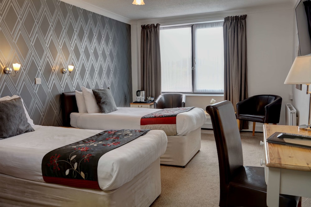 COMFORT, TWIN BEDS