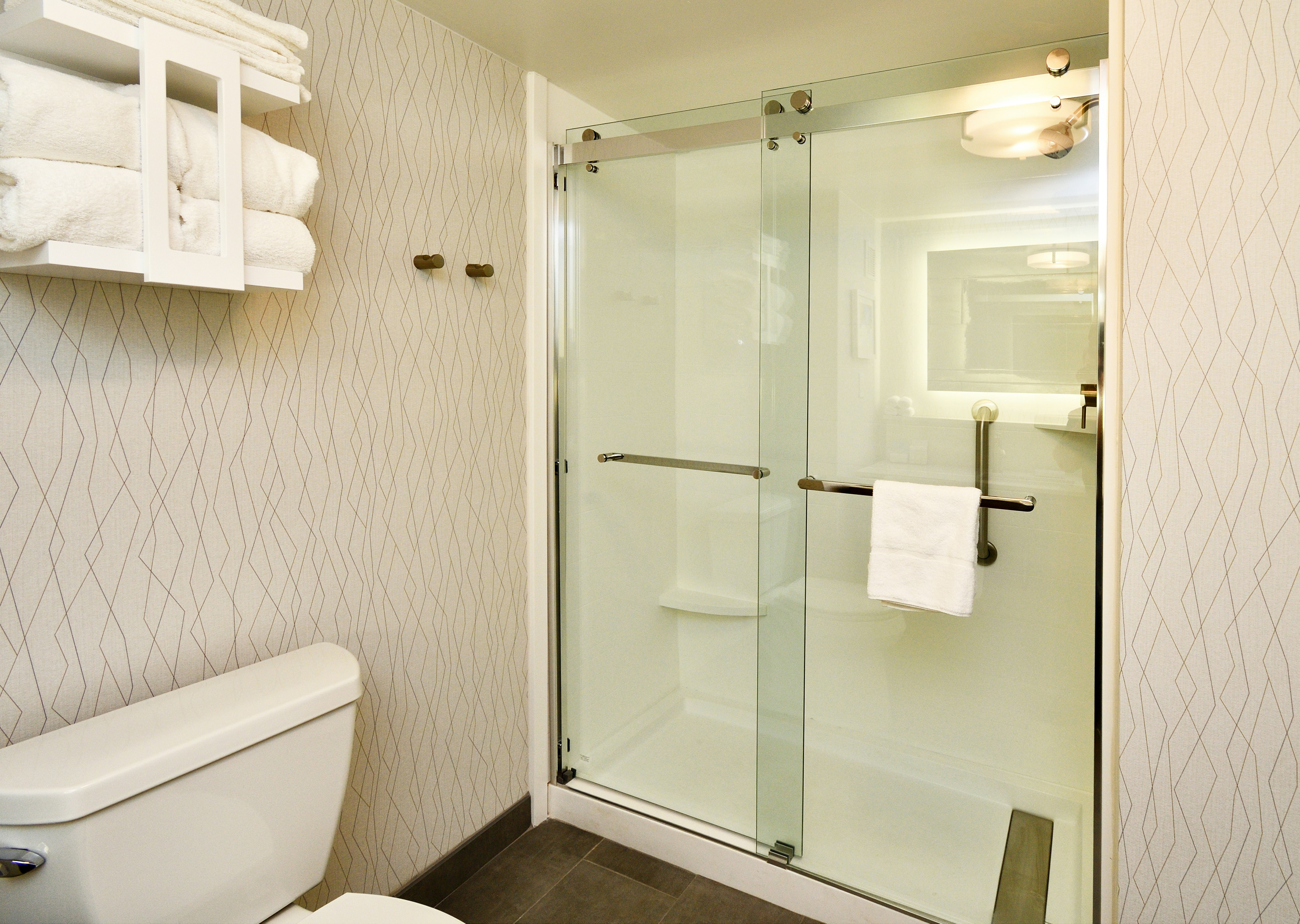 Study, King Bed، Hampton Inn Santee-I-95 4/6