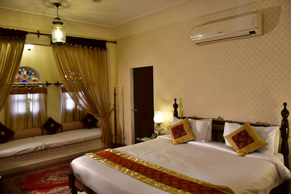 Khandela Haveli A Heritage Boutique Hotel 11/47