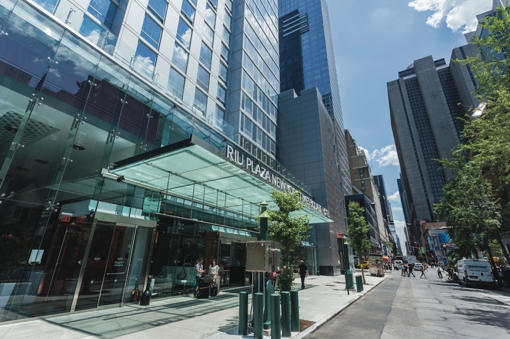 Riu Plaza New York Times Square 55/60