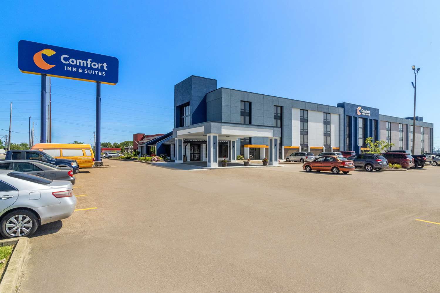Comfort Inn & Suites Evansville Airport 16/21