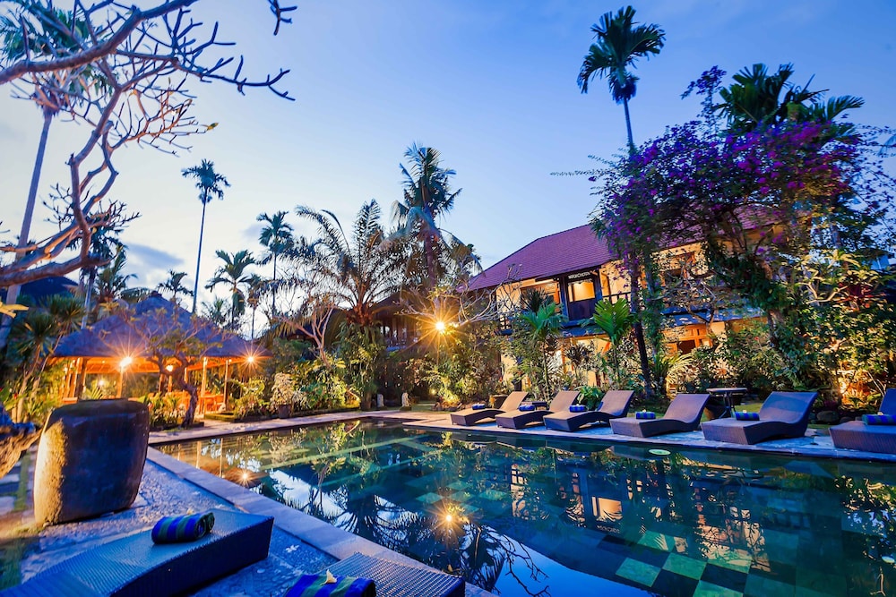 Ubud Inn Cottages 11/61