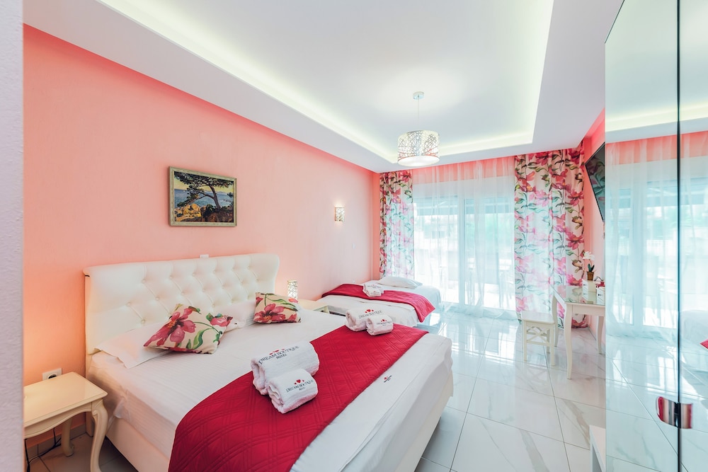 Dream Boutique Hotel 16/50