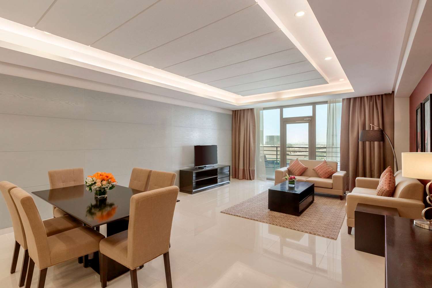 Ramada Hotel & Suites by Wyndham Amwaj Islands Manama 32/61