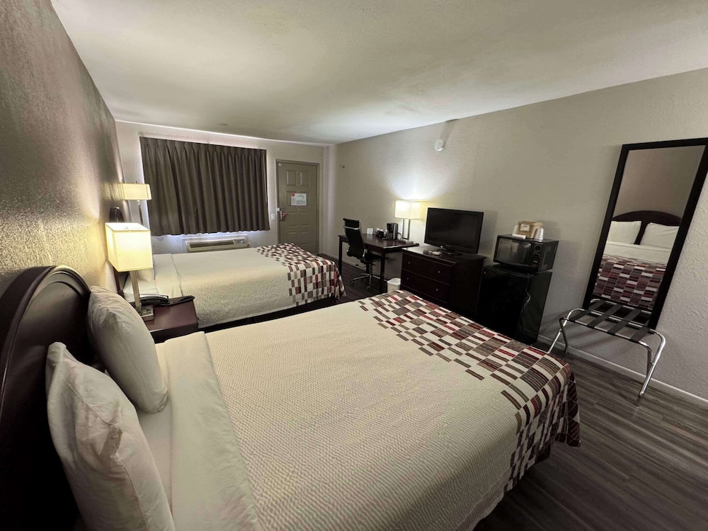 ROOM, 2 DOUBLE BEDS, ACCESSIBLE