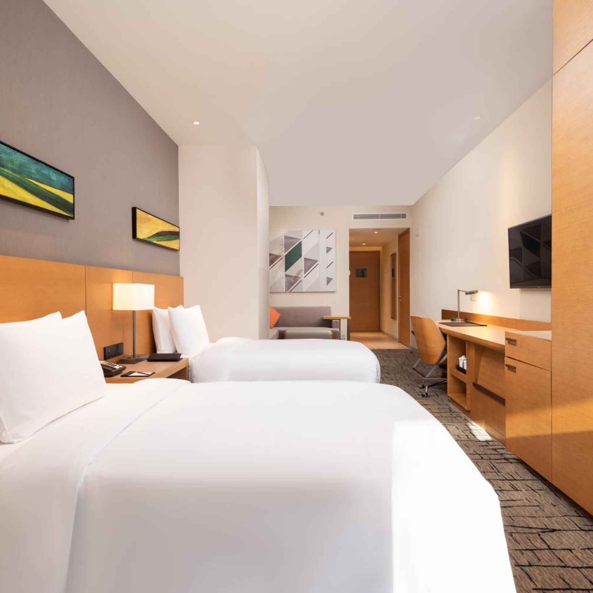 Room, Twin Beds, with View, Sofa, Hyatt Place Yinchuan Dayuecheng 2/8