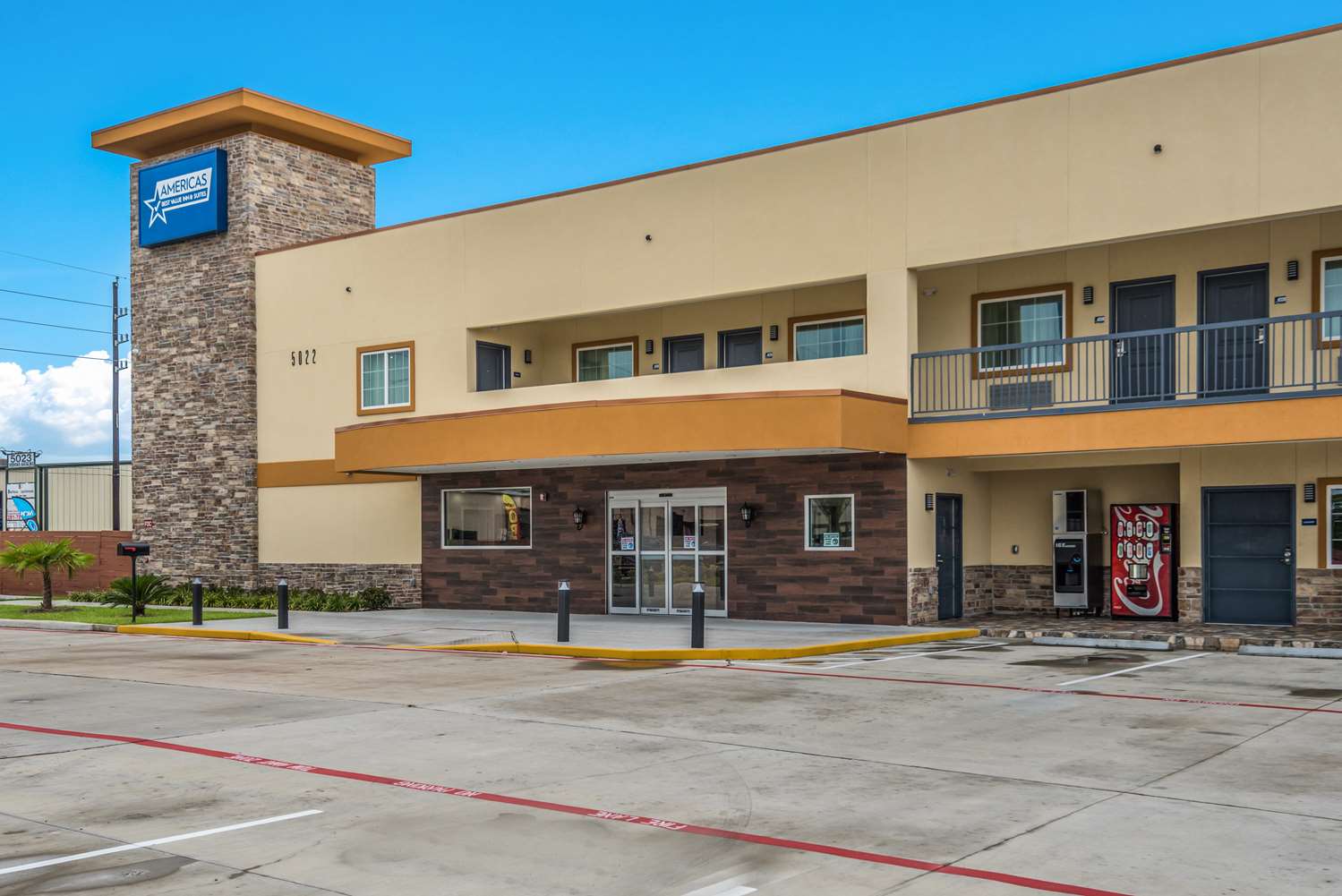 Americas Best Value Inn Suites Houston At Hwy 6 8/8