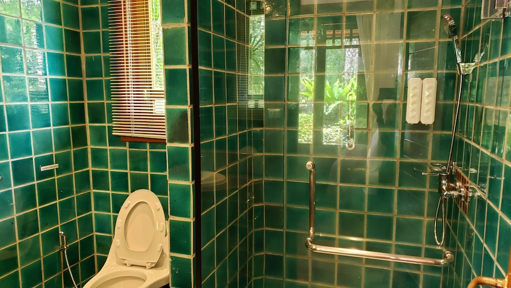 Chayana Resort 57/58