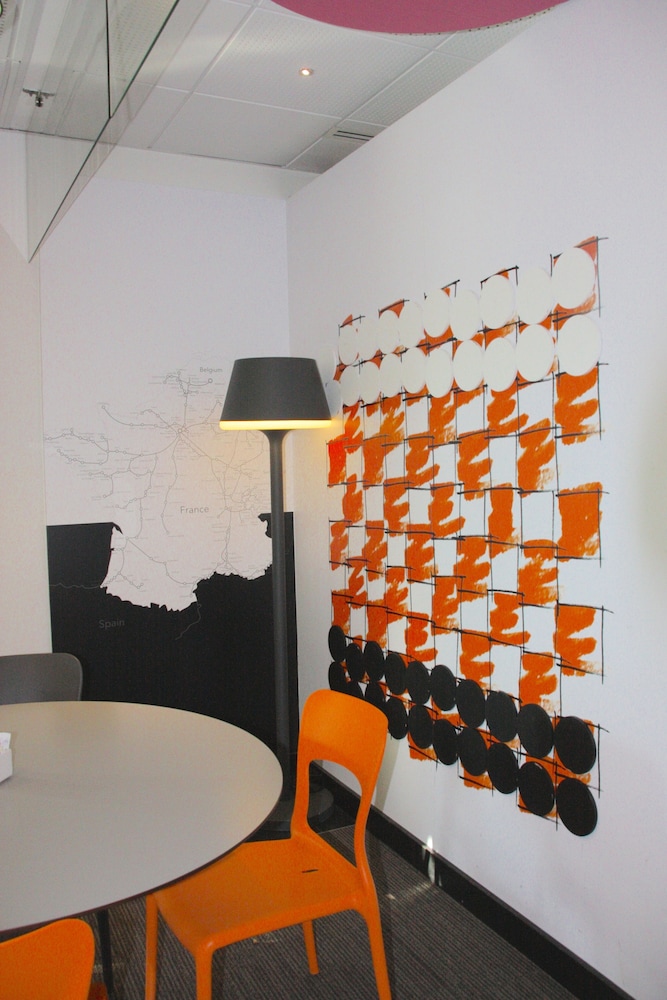 Ibis Styles Romans Valence Gare Tgv 54/71