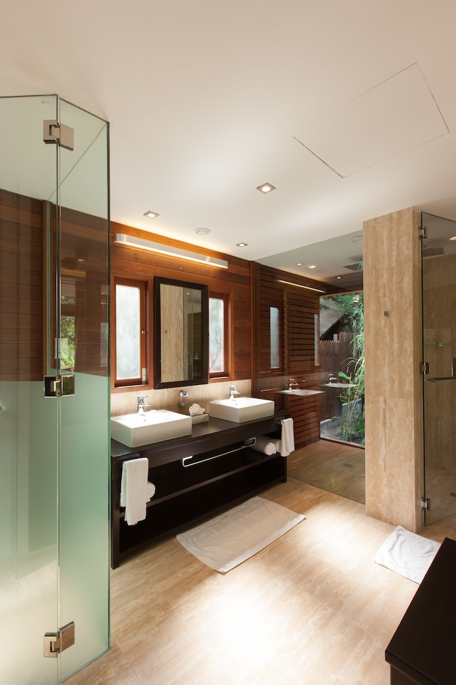 Le Relax Luxury Lodge 12/61