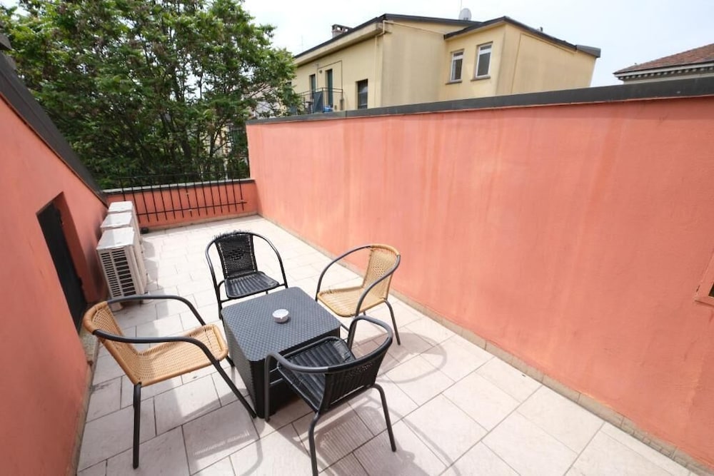 Milan Hostel 24/35