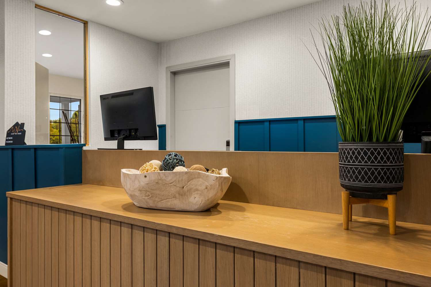 Sonesta Simply Suites Irvine East Foothill 16/20