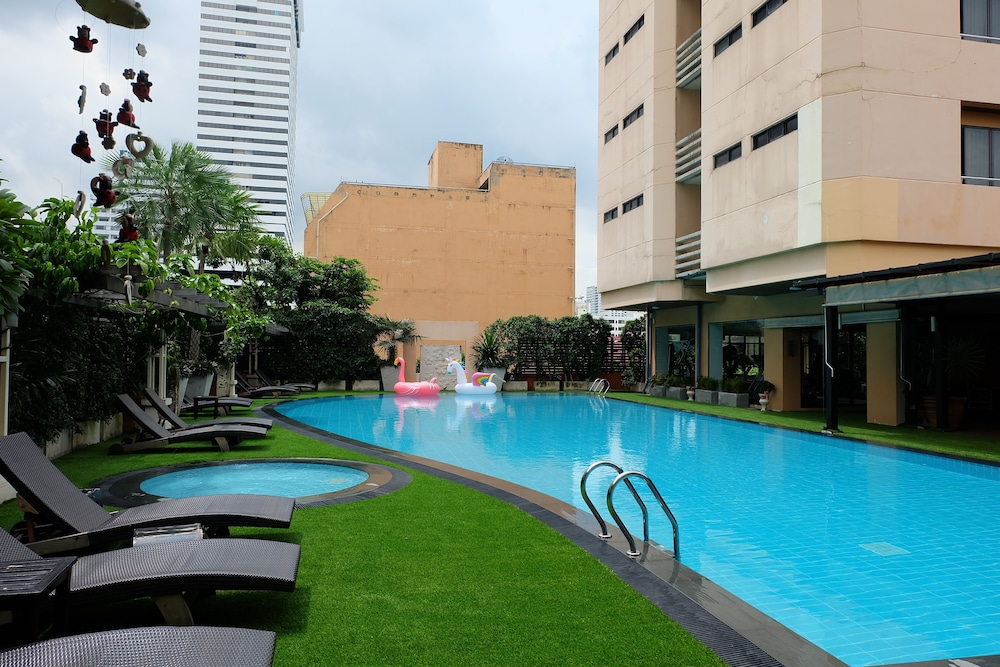 Abloom Exclusive Serviced Apartments 45/50