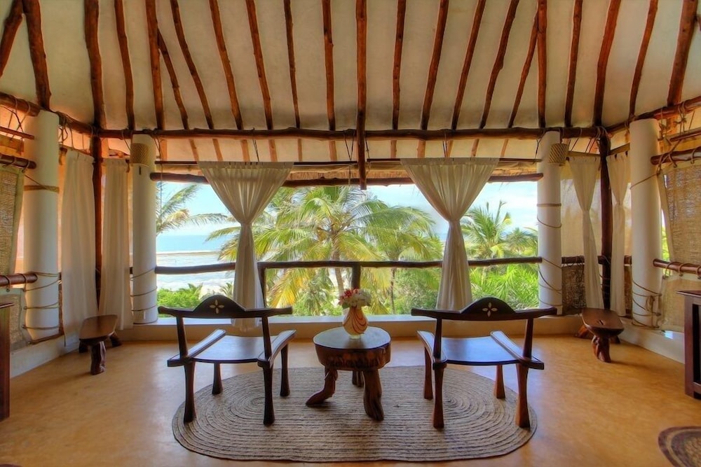 Swahili House 20/37