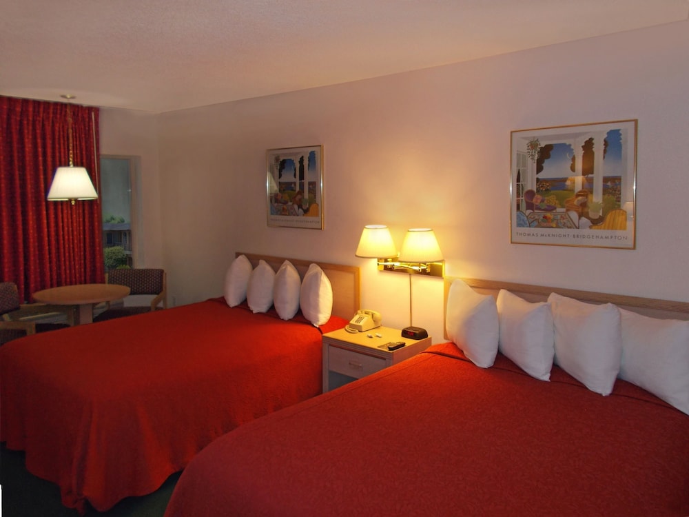 Cimarron Inn Klamath Falls 29/35